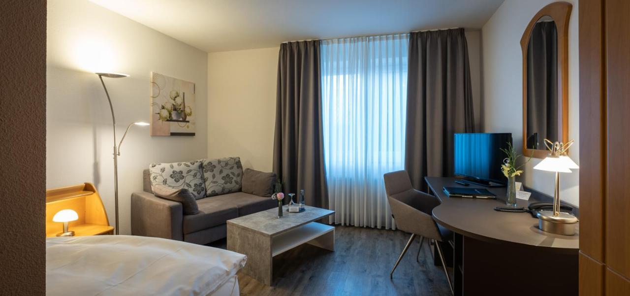 Hotel Pfaelzer Hof Gmbh Braunschweig Buitenkant foto